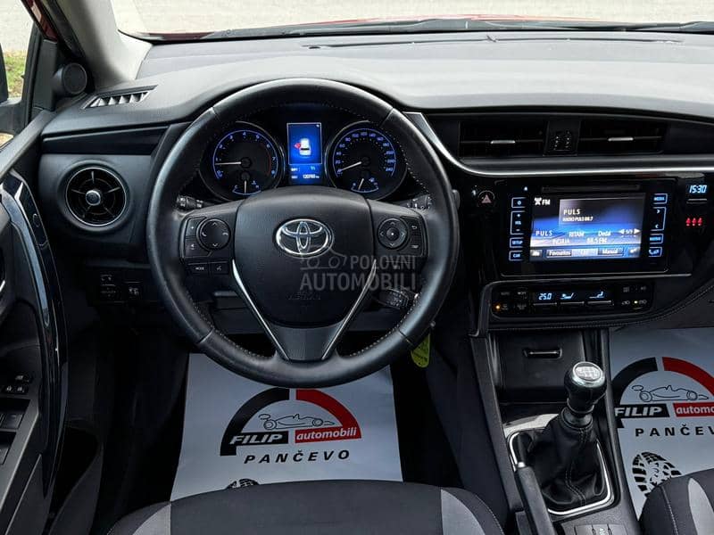 Toyota Auris 1.2b RESTAJL 120.000