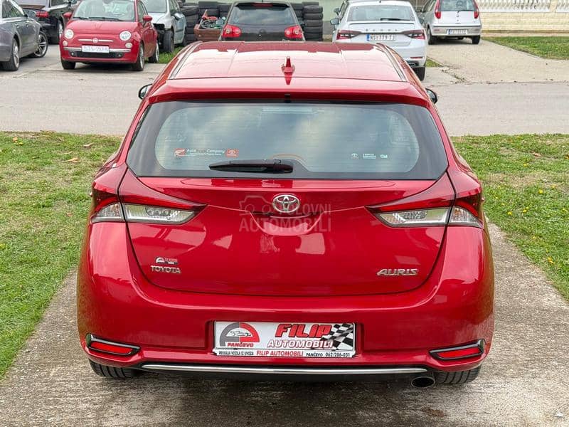 Toyota Auris 1.2b RESTAJL 120.000