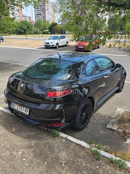 Alfa Romeo GT 