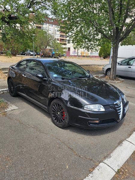 Alfa Romeo GT 