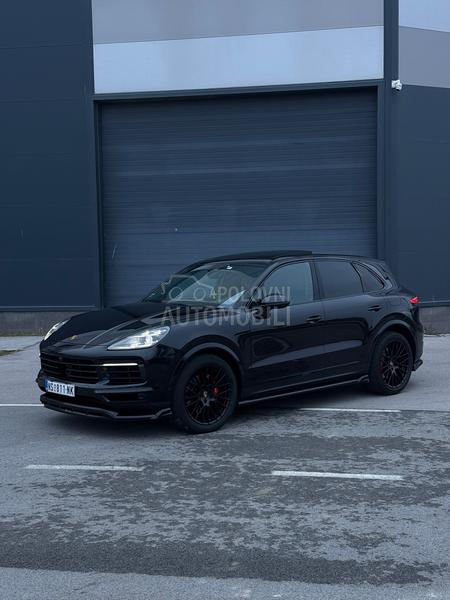 Porsche Cayenne E-HYBRID