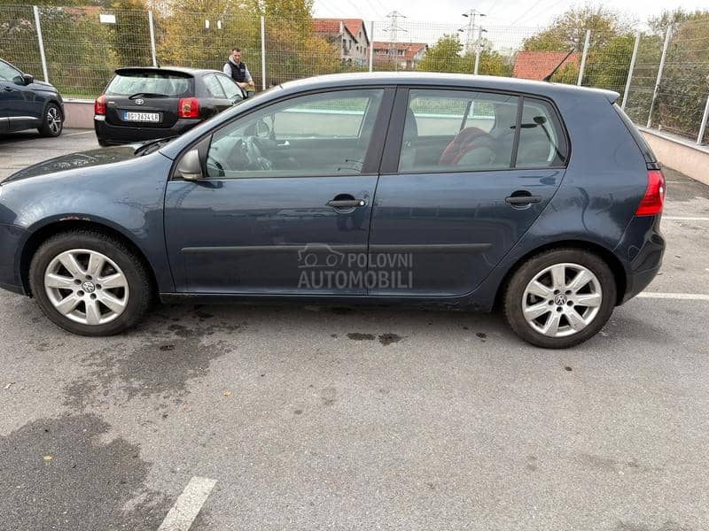 Volkswagen Golf 5 