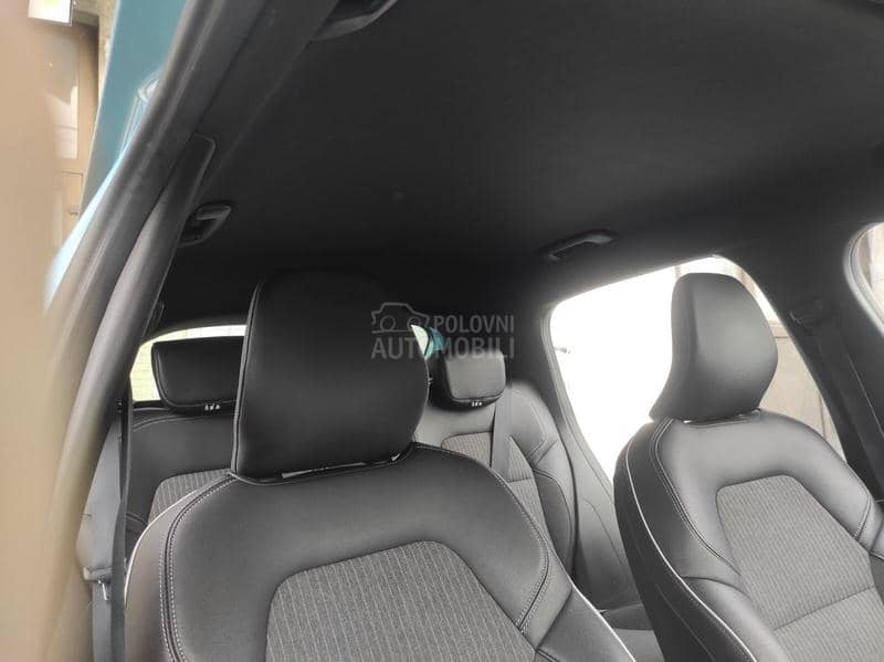 Renault Clio 10. V , INTESE