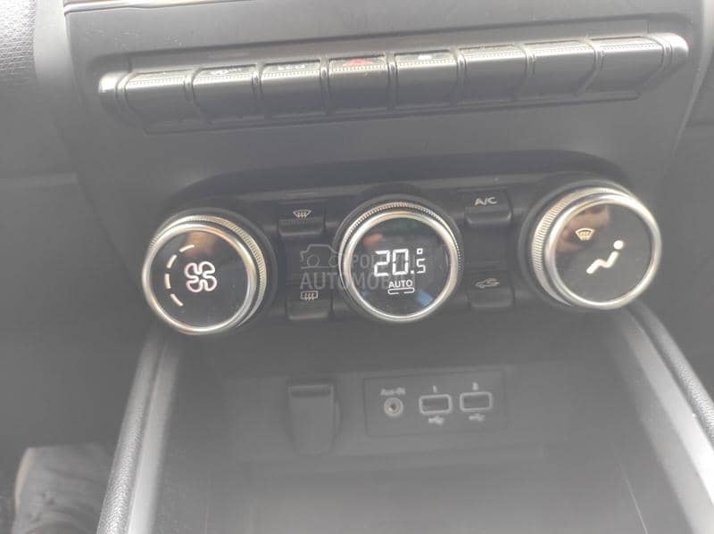 Renault Clio 10. V , INTESE