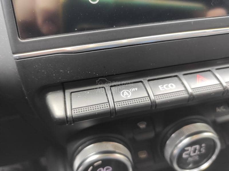 Renault Clio 10. V , INTESE