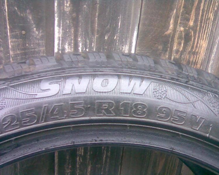 Riken 225/45 R18 Zimska