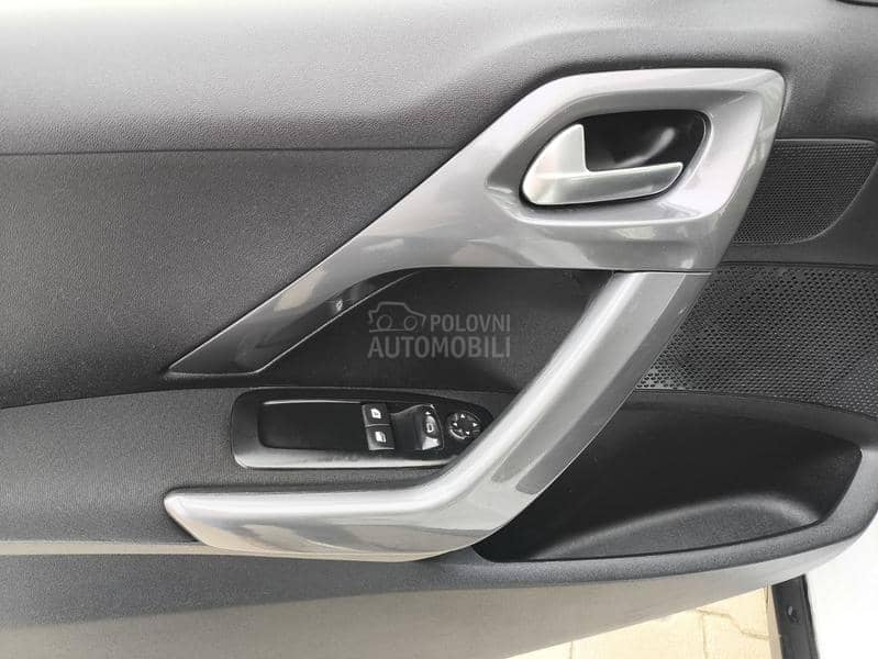 Peugeot 2008 1.2 STYLE RESTILE