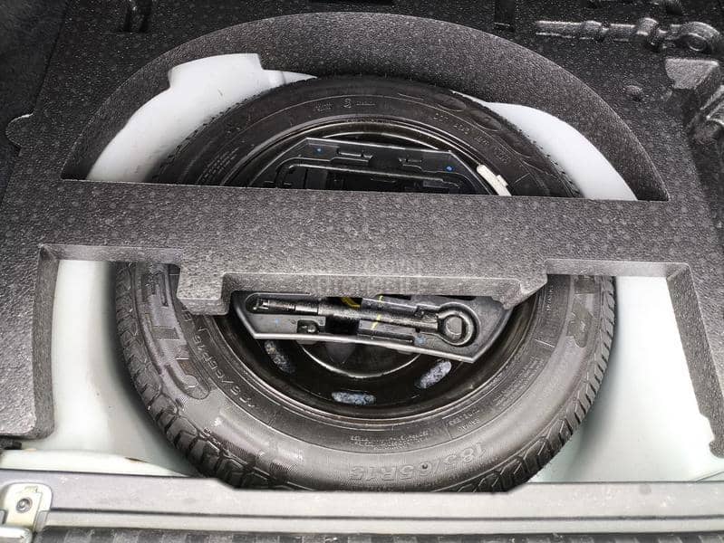 Peugeot 2008 1.2 STYLE RESTILE