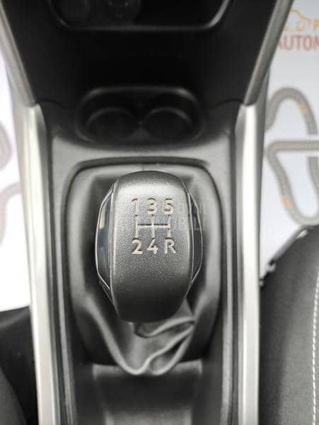 Peugeot 2008 1.2 STYLE RESTILE