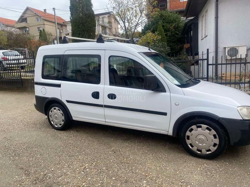 Opel Combo 