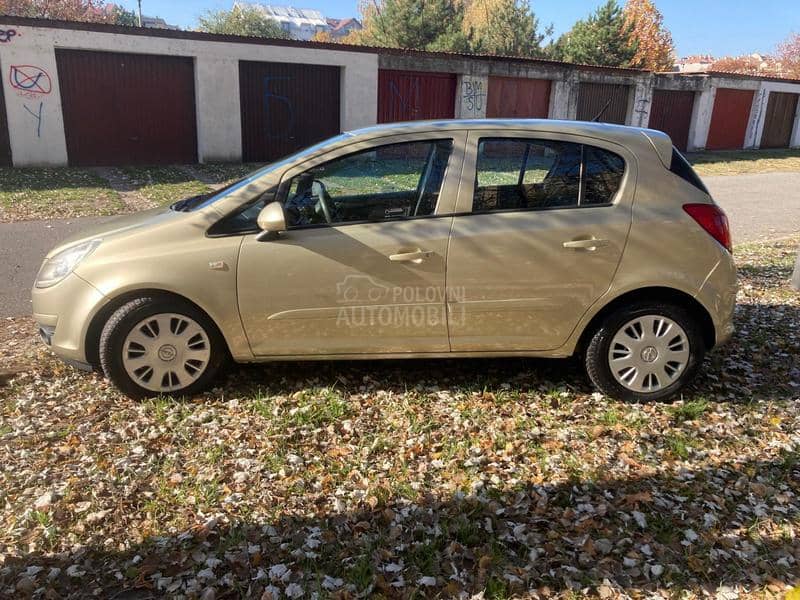 Opel Corsa D 1.2