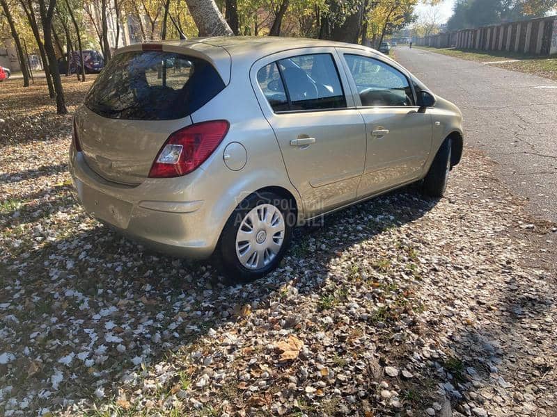 Opel Corsa D 1.2