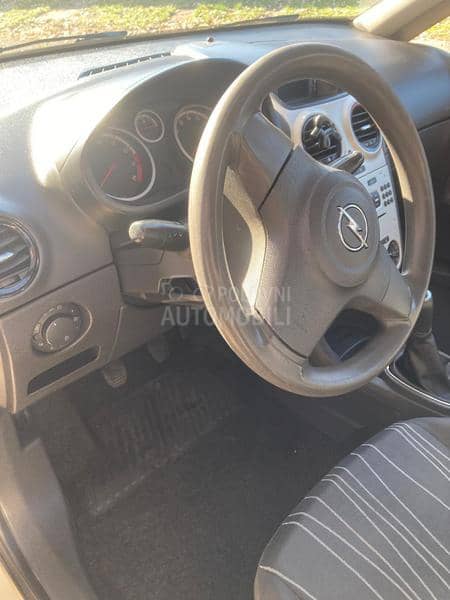 Opel Corsa D 1.2