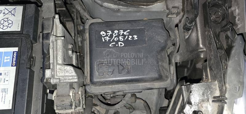 Peugeot 2008 1.2  PURETCH ALLURE