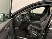 Volvo XC60 B5 Awd R-design