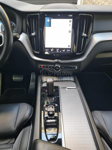 Volvo XC60 B5 Awd R-design