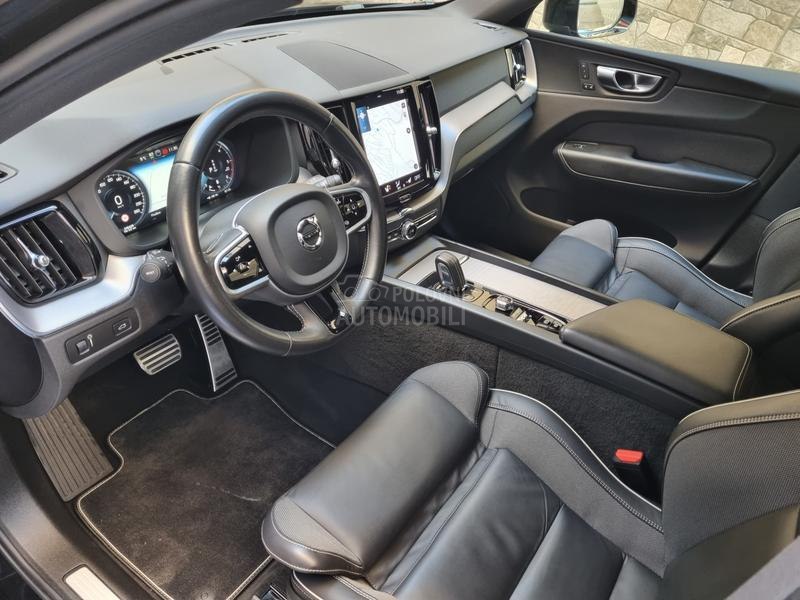 Volvo XC60 B5 Awd R-design