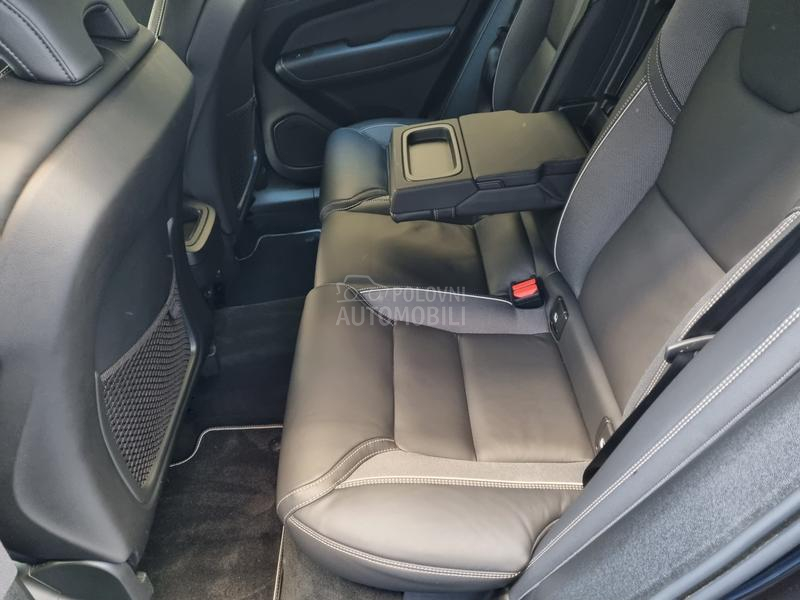 Volvo XC60 B5 Awd R-design