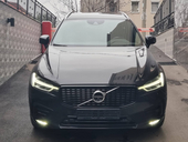 Volvo XC60 B5 Awd R-design