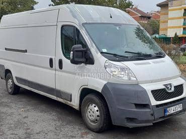 Peugeot Boxer 2.2 hdi REG