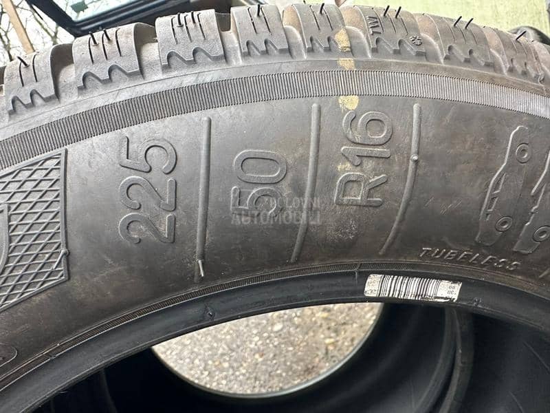 Kleber 225/50 R16 Zimska