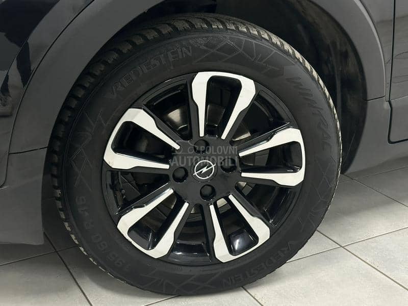 Opel Crossland X  1.5 CDTI INNOVATION