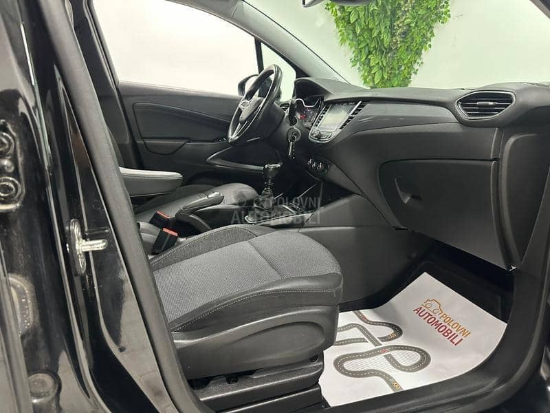 Opel Crossland X  1.5 CDTI INNOVATION