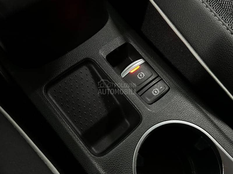 Renault Captur 1.3 TCe INTENS