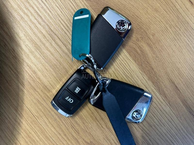 Volkswagen Arteon 2.0 TDI 3 R LINE PAN