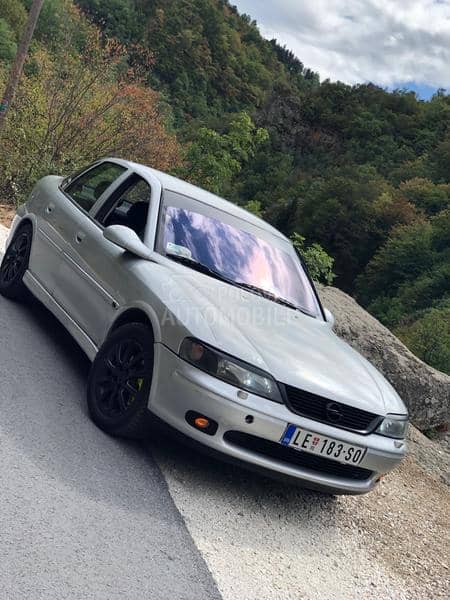 Opel Vectra B 