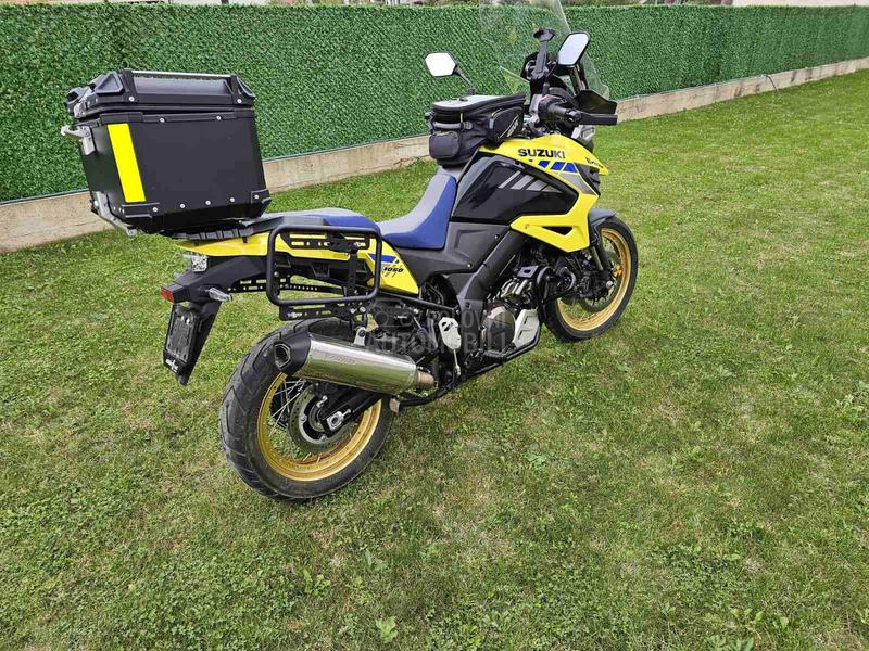 Suzuki V strom 1050