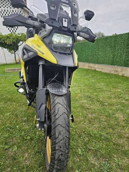 Suzuki V strom 1050