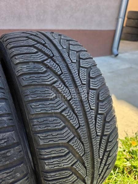 Uniroyal 245/45 R18 Zimska