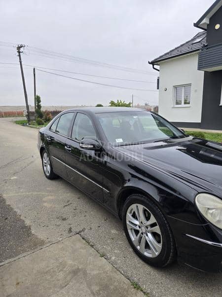 Mercedes Benz E 220 2.2