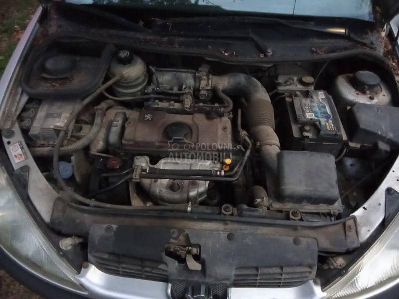 Peugeot 206 1.4 -