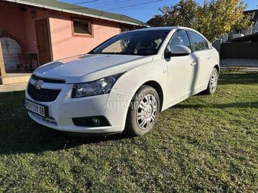 Chevrolet Cruze 1.6i