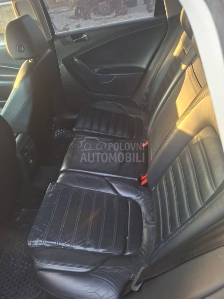 Volkswagen Passat B6 -  kompletan auto u delovima