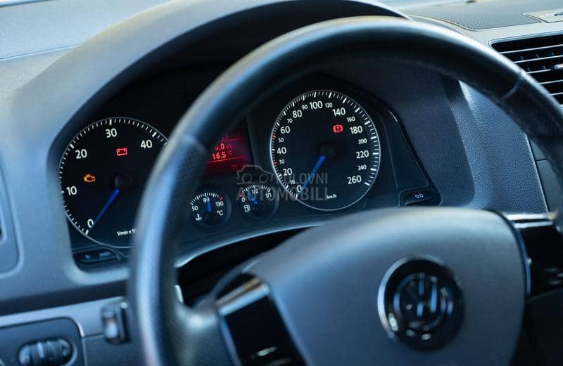 Volkswagen Golf 5 2.0 TDI