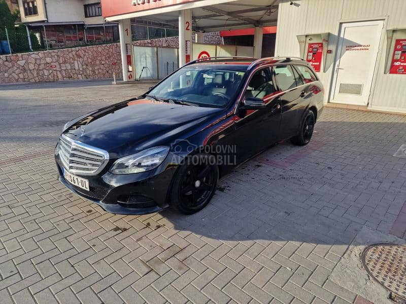 Mercedes Benz E 200 