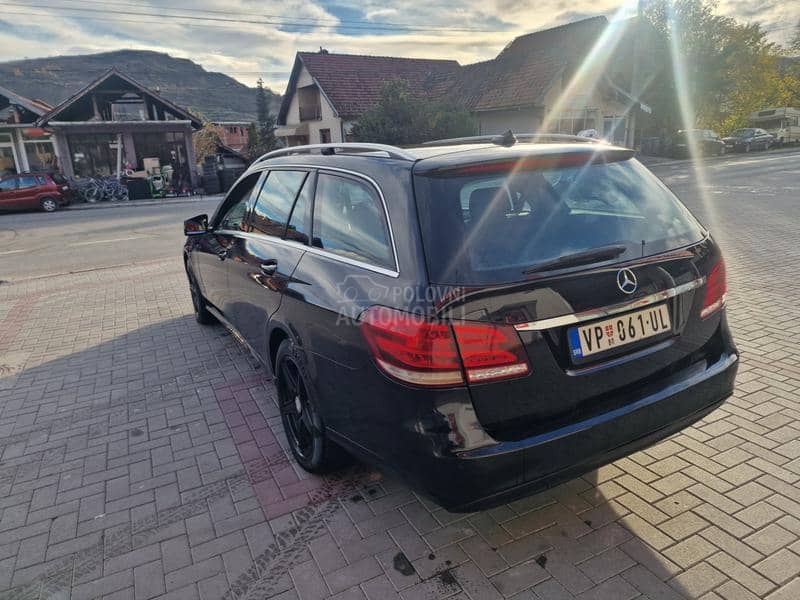 Mercedes Benz E 200 