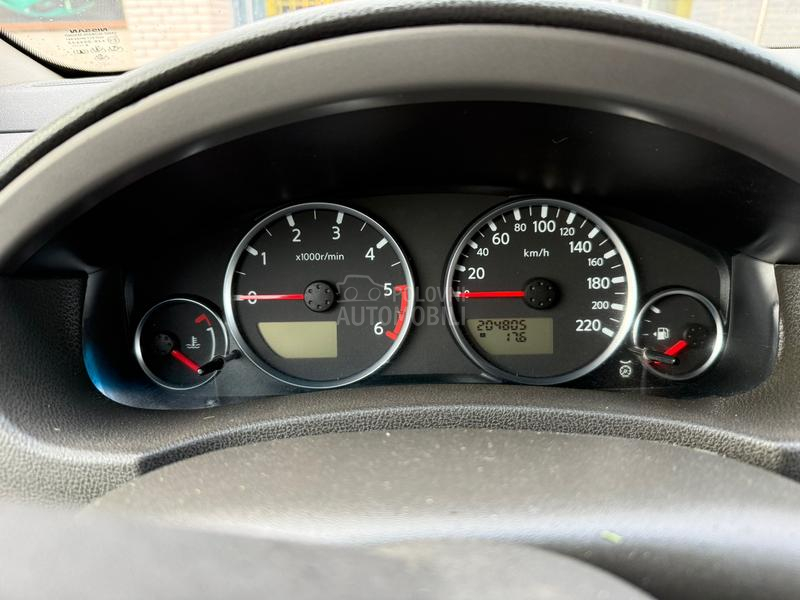 Nissan Pathfinder 2.5