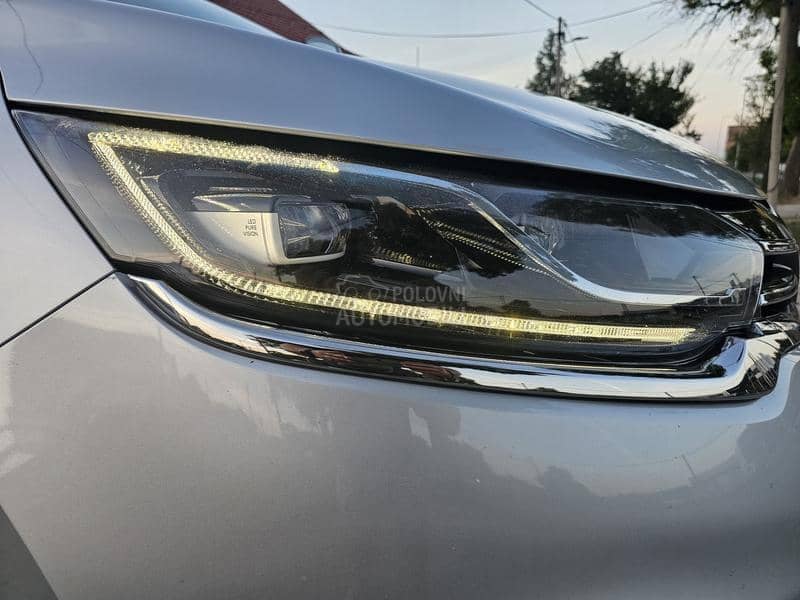 Renault Espace N.A.V.I