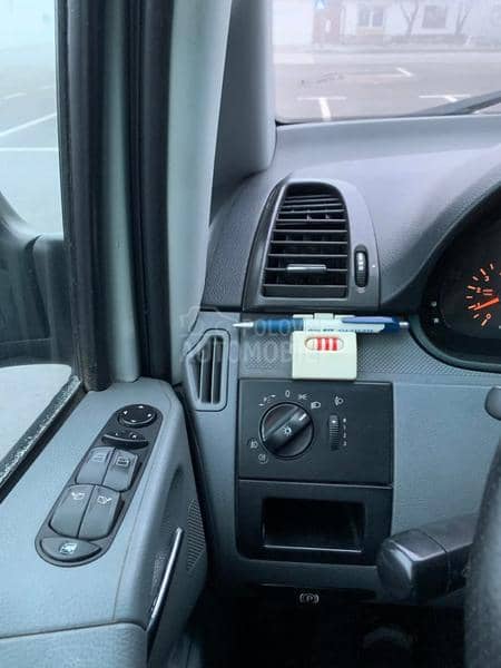 Mercedes Benz Vito 111 long putničku