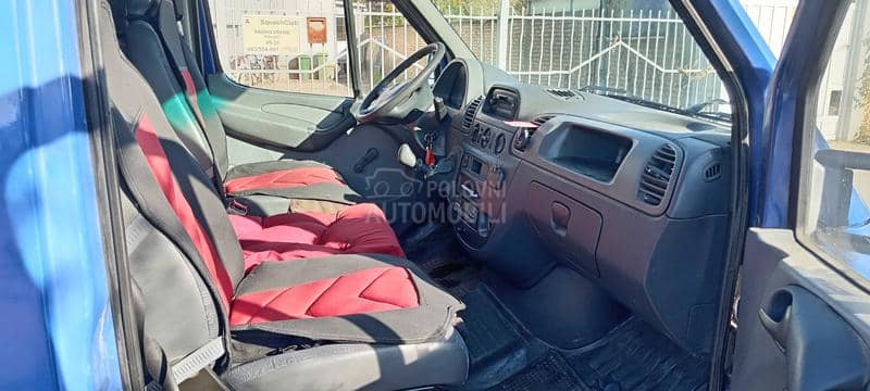 Mercedes Benz Sprinter 318