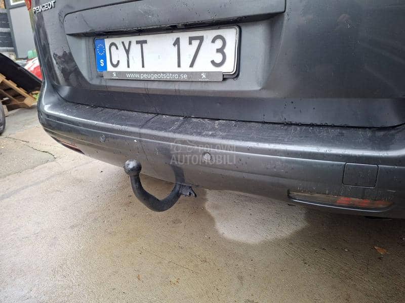 Peugeot 5008 16ehdi 2012. god. -  kompletan auto u delovima