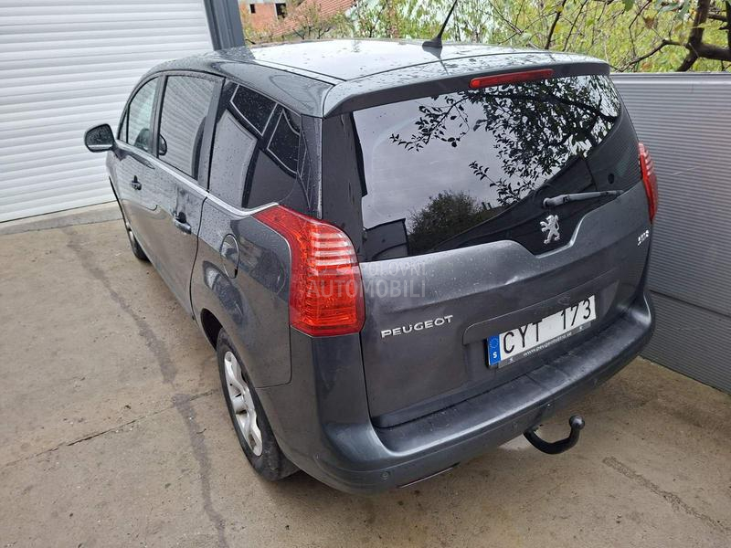 Peugeot 5008 16ehdi 2012. god. -  kompletan auto u delovima