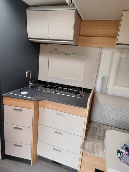 Adria Matrix AXESS650DC