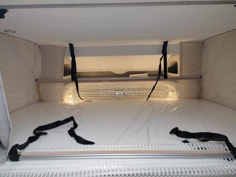 Adria Matrix AXESS650DC