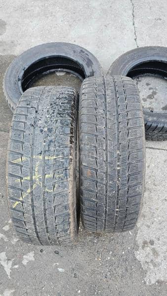 Falken 205/60 R16 Zimska