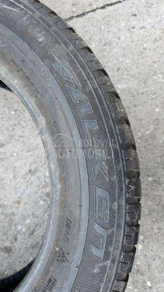 Falken 205/60 R16 Zimska